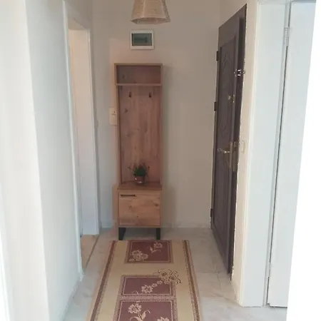 Esen Homes Appartement *