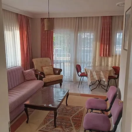 Esen Homes Appartement *